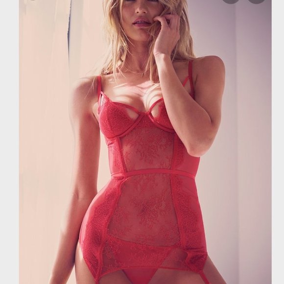 Victoria's Secret Red Corset Garter Slip Lace - Picture 2 of 11